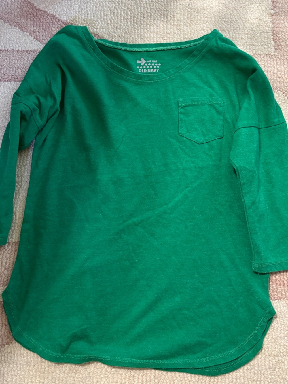Old Navy Green Girls' Long Sleeve Pocket Tee